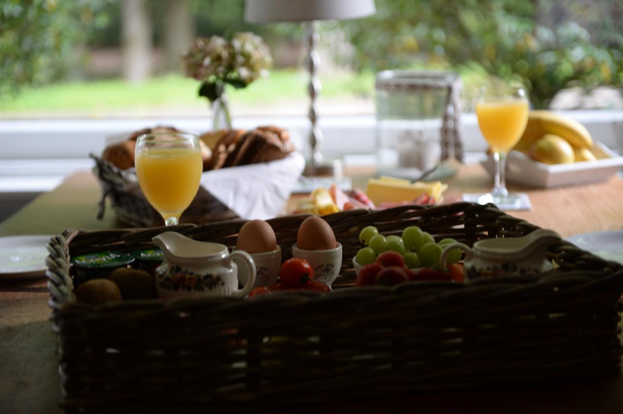 Bed And Breakfast "Kasteelzicht" Vaassen Экстерьер фото